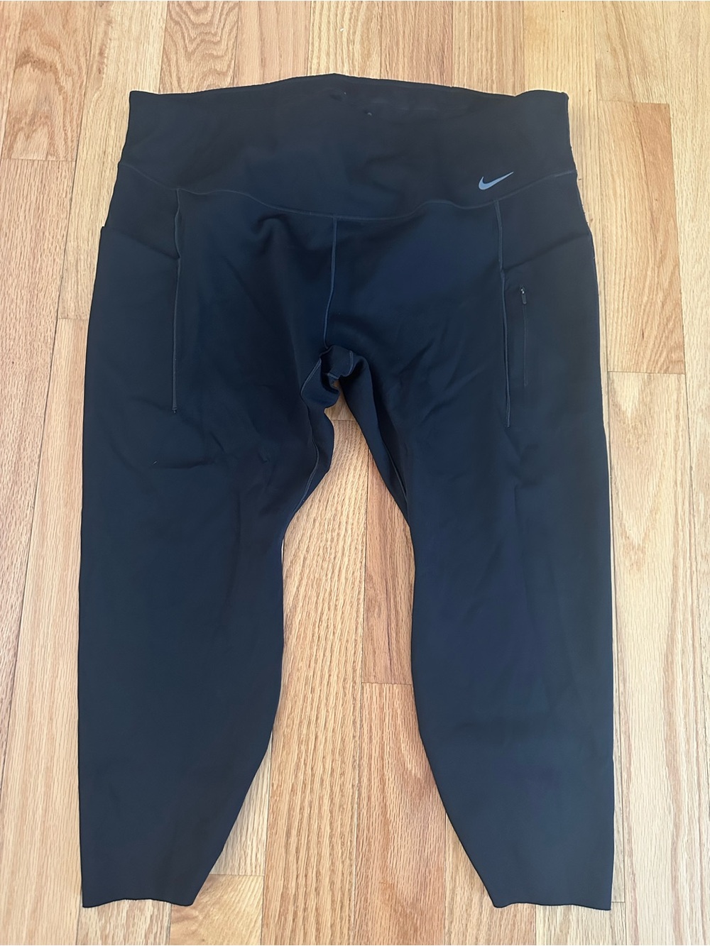 Nike Black Capri Dri-Fit Leggings with Zip Pockets